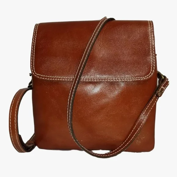 Patricia Nash Full-Grain Leather Balluri Crossbody Bag With Dustbag - Picture 1 of 9